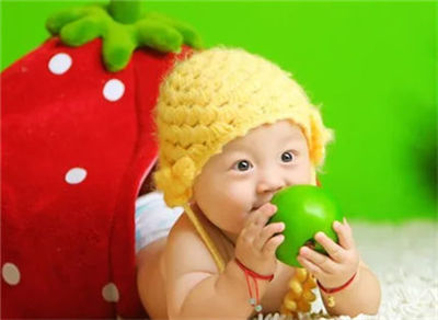 2020年刘姓女孩两个字的洋气名字 女孩起名字大全2015刘姓女孩两个字名字
