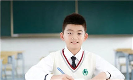 灵巧机敏的男孩名字赏析，形容孩子年少有为、前途无量 灵巧机敏的男孩名字赏析，形容孩子年少有为、前途无量